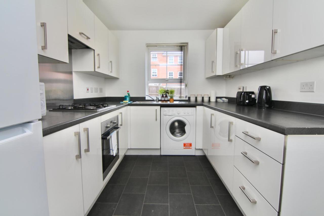 Canalview House - Fully Furnished Coventry City Centre Home Zewnętrze zdjęcie